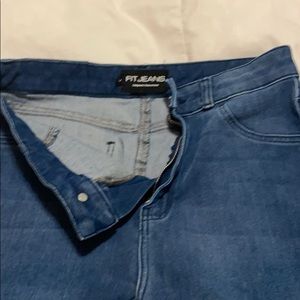 Fit Jeans! High waisted